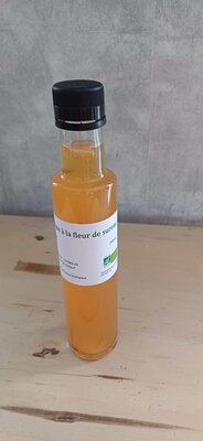 Vinaigre à la fleur de sureau
