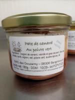 Terrine de pâté de canard au poivre vert